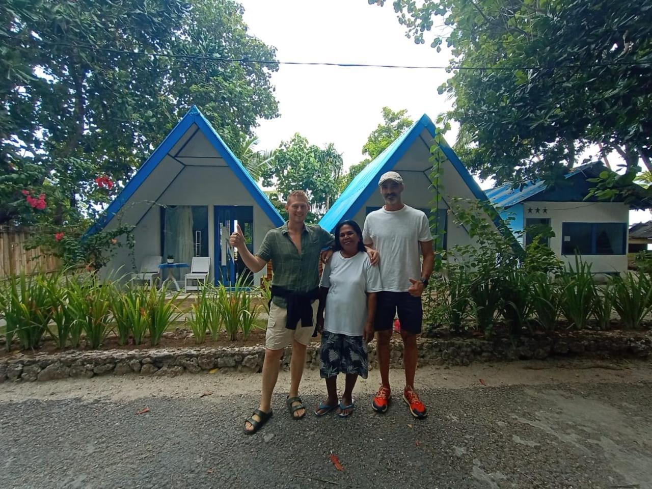 Tria Maria Cottage Ngurbloat Quarto foto