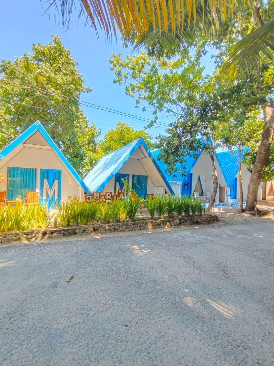 Tria Maria Cottage Ngurbloat Exterior foto