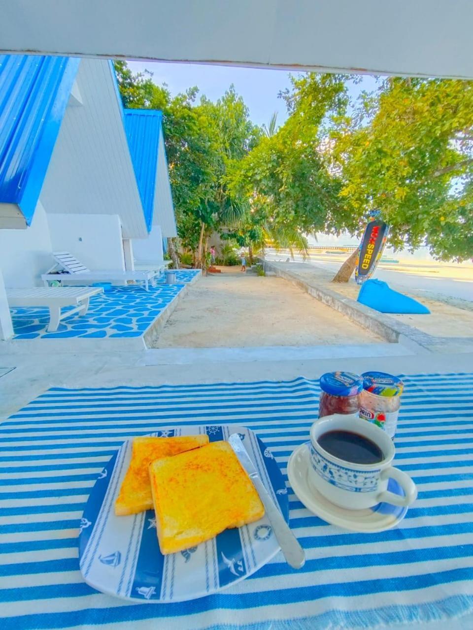 Tria Maria Cottage Ngurbloat Exterior foto